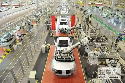 改革進(jìn)程中的新突破——評(píng)鼓勵(lì)“代工”新政策對道路機(jī)動(dòng)車輛生產(chǎn)的深遠(yuǎn)影響